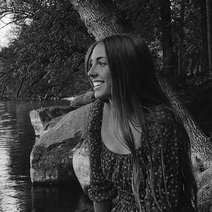 Meet your Posher, Maddie